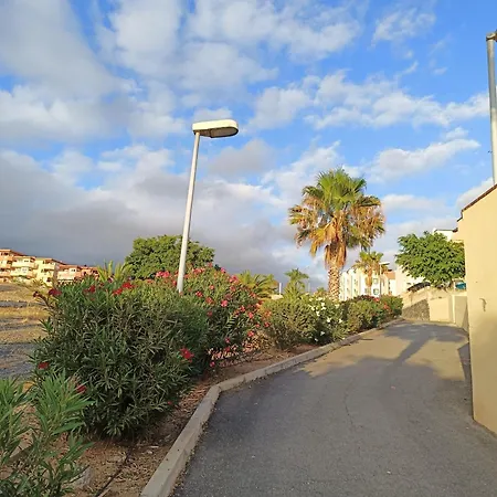 Apartamento Arcoiris * Callao Salvaje